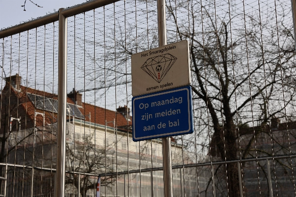 SPORT OP STRAAT- Meidenvoetbal - groep 5 t/m 6 - Smaragdplein